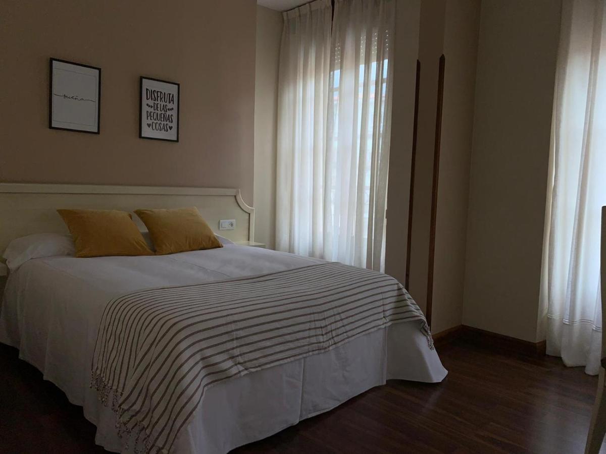 Hotel Los Robles Onís Dış mekan fotoğraf